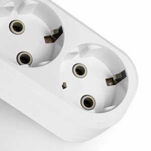 Мережевий розгалужувач із заземленням 2 гнізда білий TITANUM STANDARD