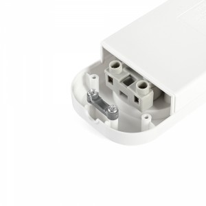Колодка подовжувача без заземлення 4 гнізда біла TITANUM STANDARD